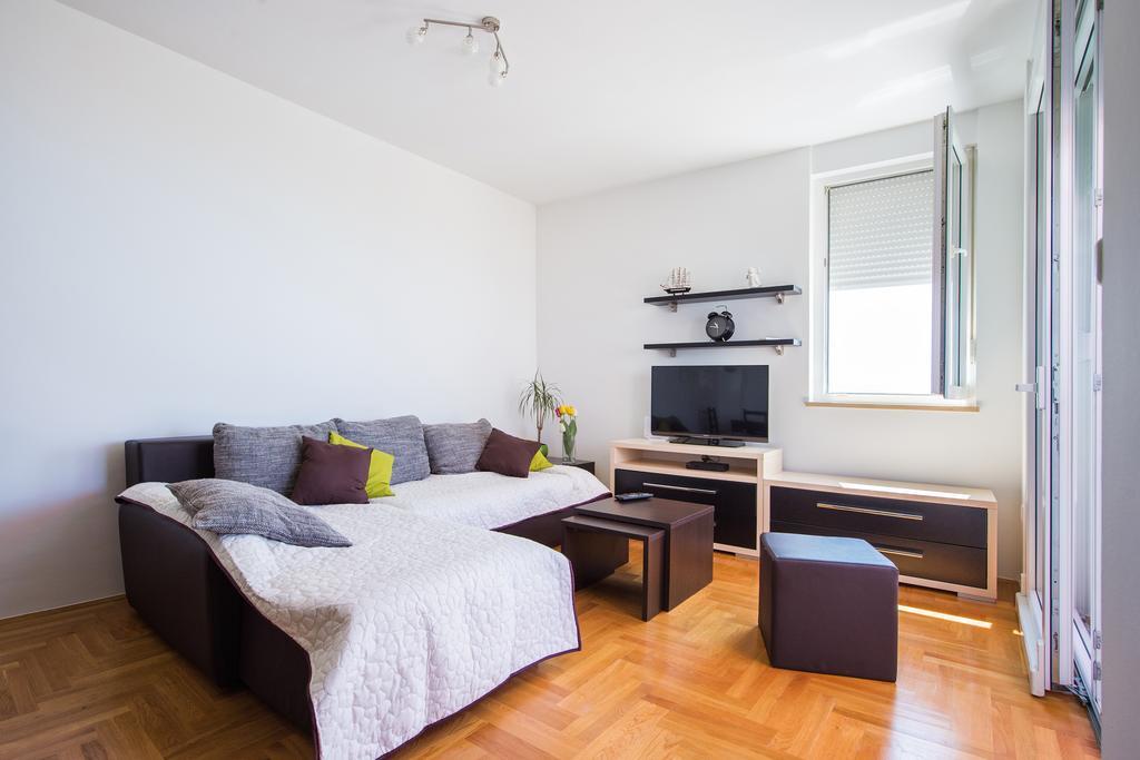Apartment Dominik Podstrana Dış mekan fotoğraf