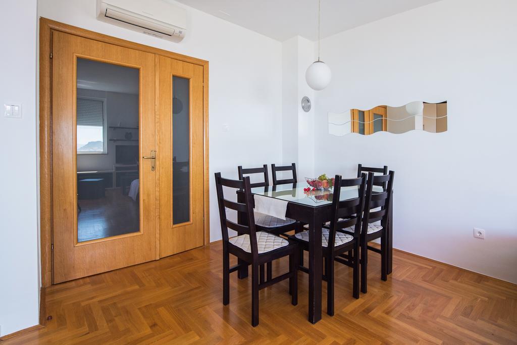 Apartment Dominik Podstrana Dış mekan fotoğraf