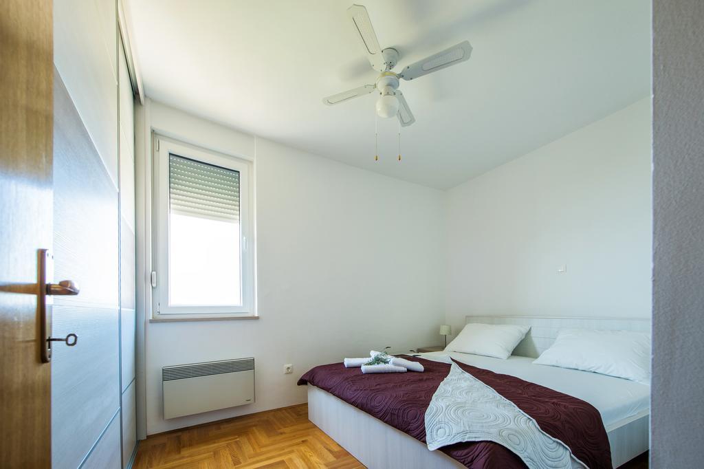 Apartment Dominik Podstrana Dış mekan fotoğraf