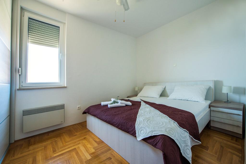 Apartment Dominik Podstrana Dış mekan fotoğraf